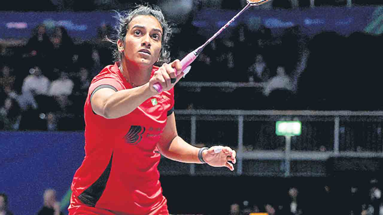 తొలి రౌండ్‌లోనే సింధు ఔట్‌