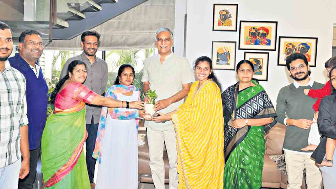 హరీశ్‌రావుకు హోలీ శుభాకాంక్షలు