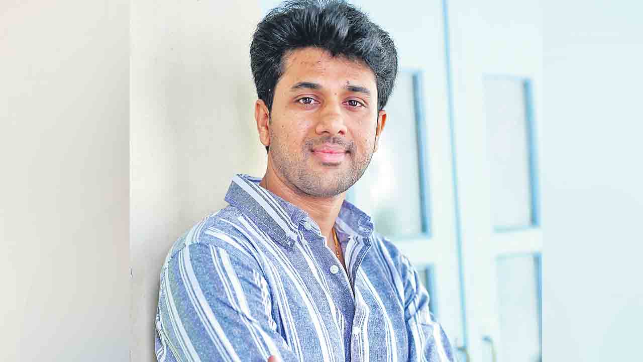 Tuk Tuk Movie | స్కూటర్‌కి ప్రాణముంటే..! 21న థియేటర్‌లోకి టుక్‌ టుక్‌ మూవీ..!