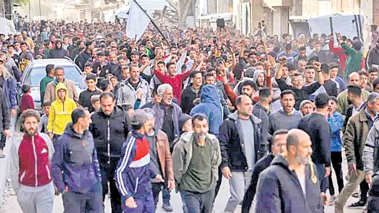 Gaza Strip | మాకీ యుద్ధం వద్దు.. హమాస్‌కు వ్యతిరేకంగా పాలస్తీనియన్ల భారీ నిరసన