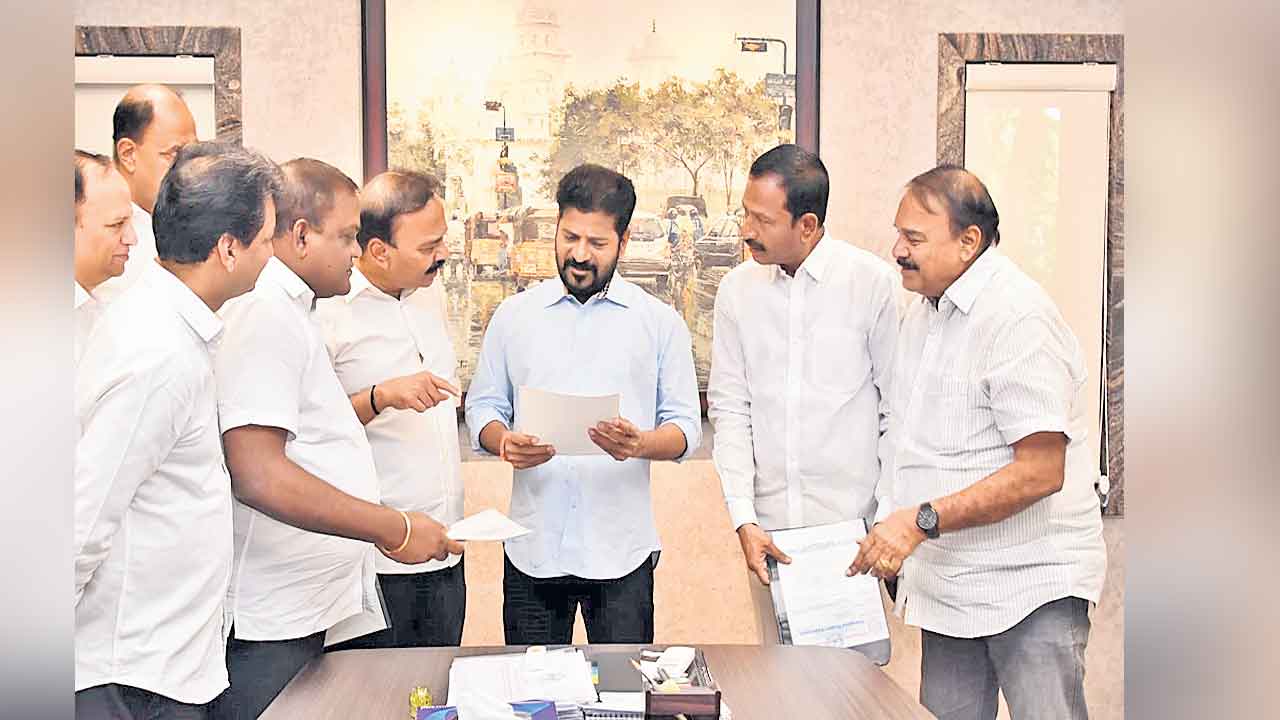 పౌల్ట్రీ ఉత్పత్తులపై భయాన్ని తొలగించాలి