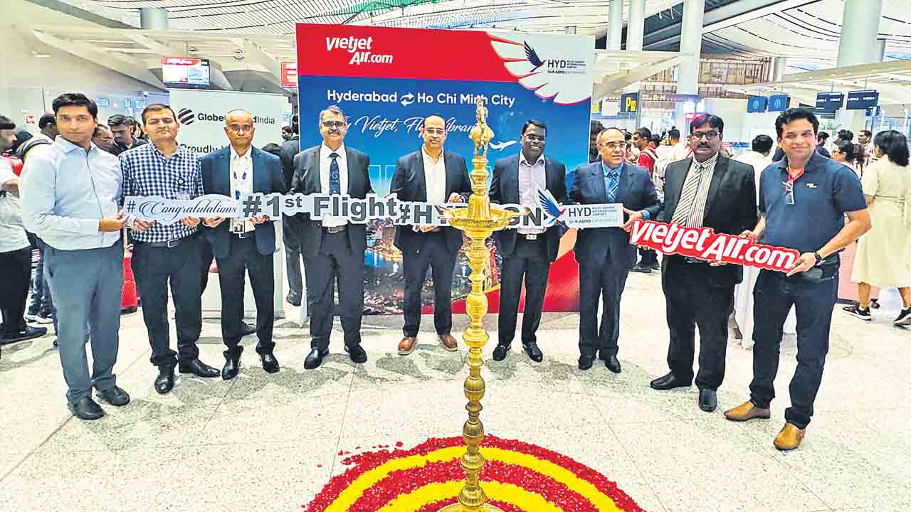 హైదరాబాద్‌-వియత్నాం మధ్య డైరెక్ట్‌ ఫ్లైట్‌