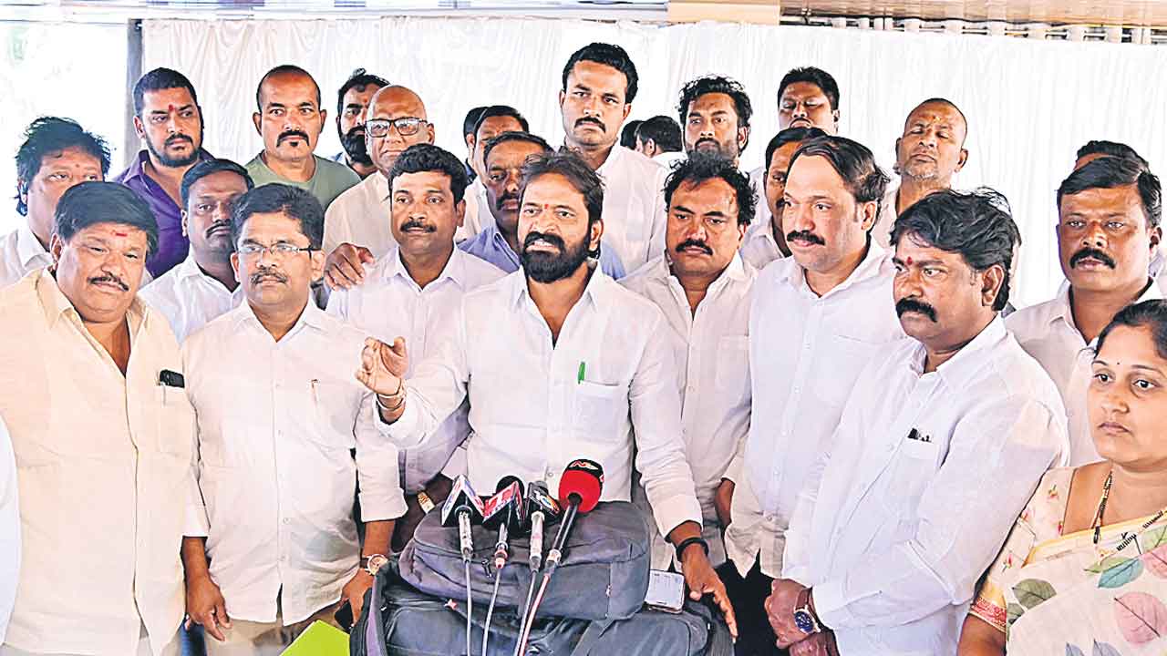 జీవో ఇచ్చేదాకా పోరాటం