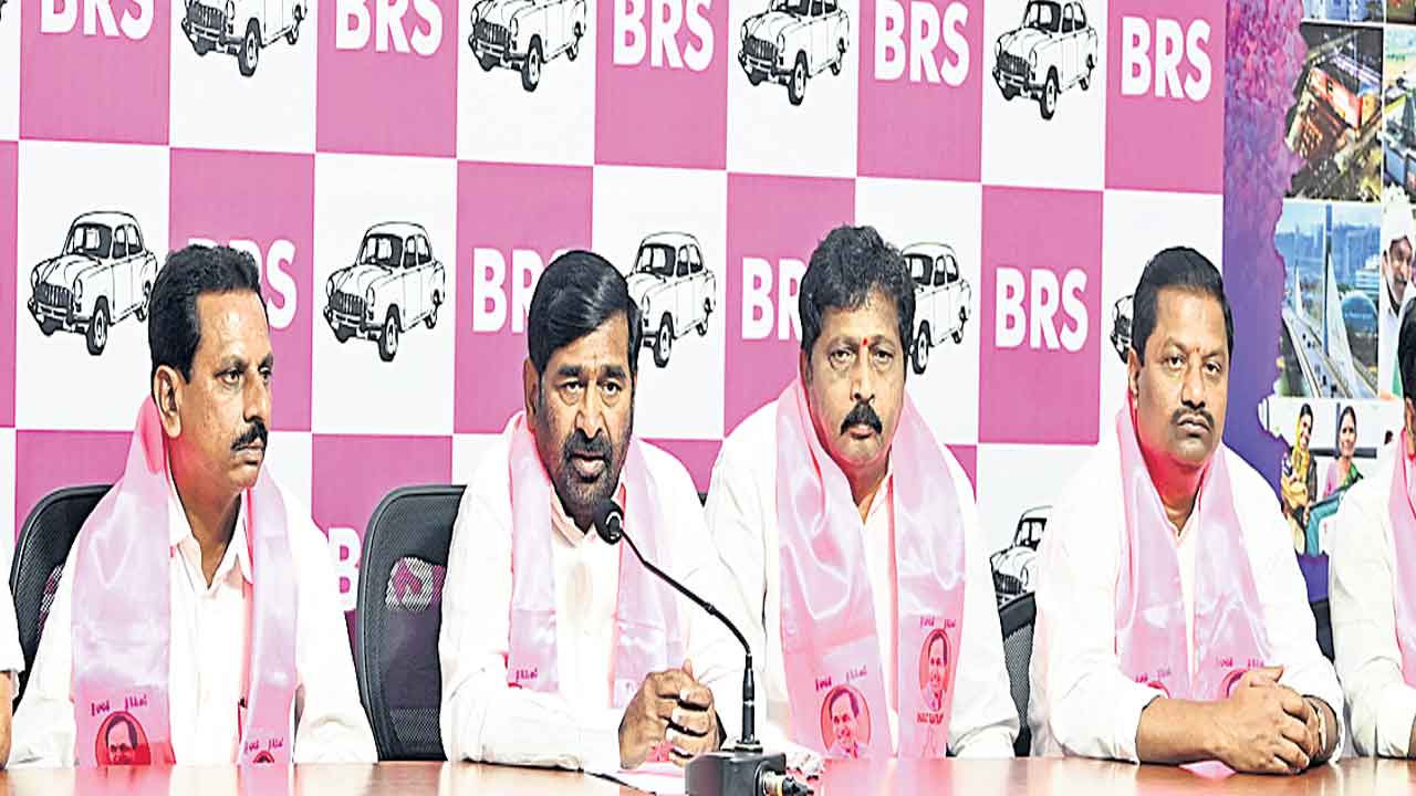 పదవి కోసం మోదీకి రేవంత్‌ భజన