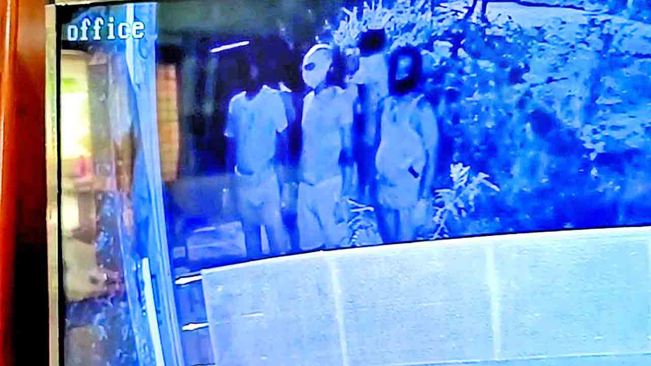 చెడ్డీగ్యాంగ్‌ కోసం జల్లెడ..