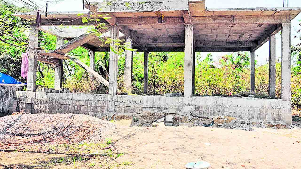 పడకేసిన పాలన