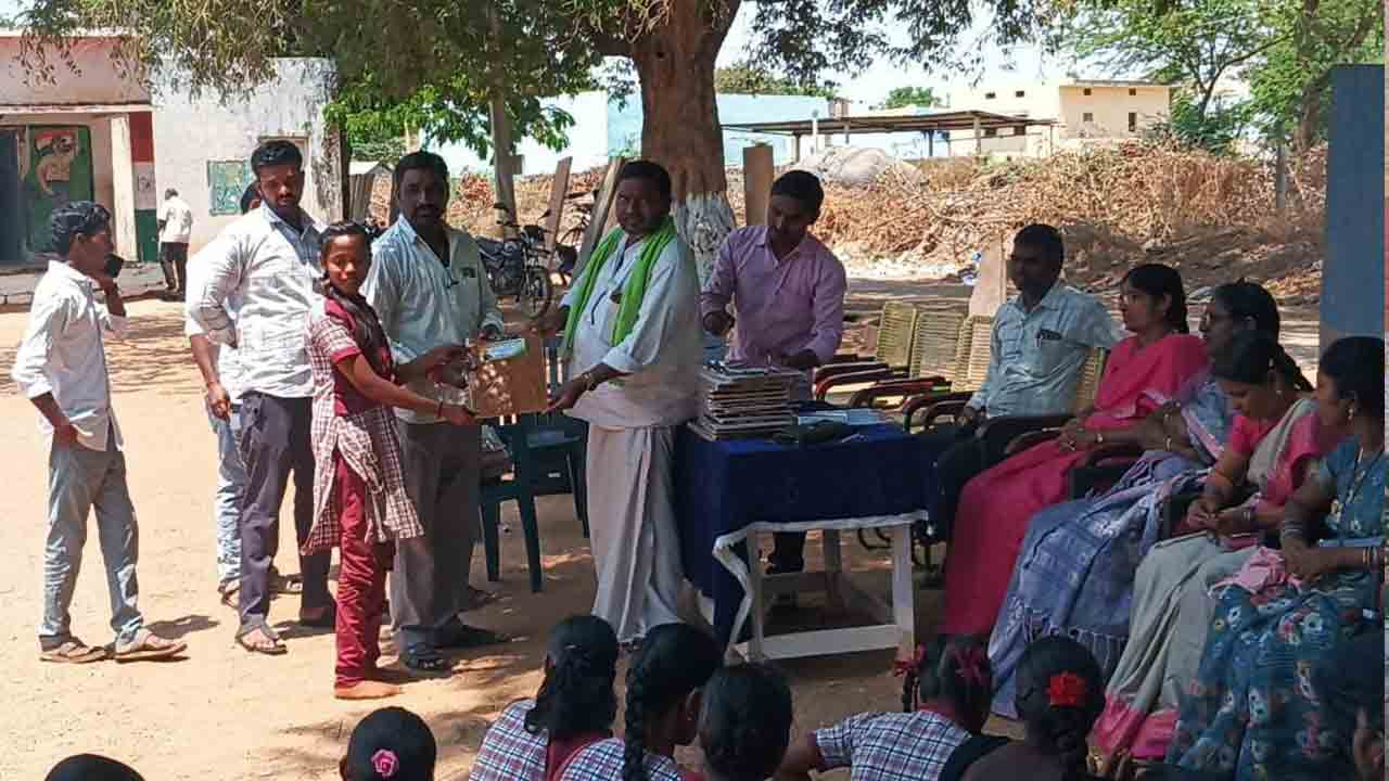 10th Class Students