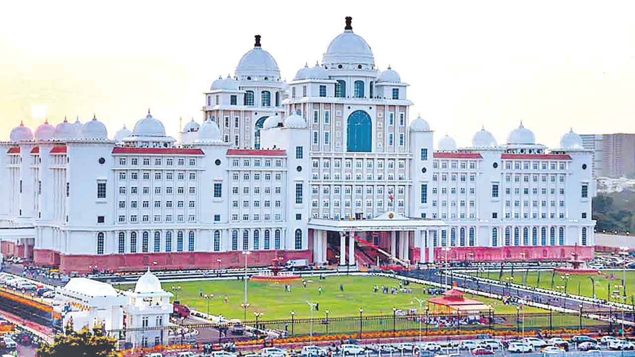 Telangana Secretariat | సచివాలయంలో ఆంక్షలు.. ఆరో ఫ్లోర్‌కు అనుమతి నిరాకరణ