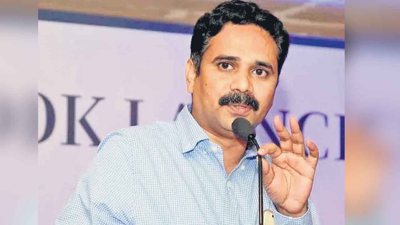 Konatham Dileep | సీఎంవో కొత్త డైవర్షన్‌ డ్రామా.. కాంగ్రెస్‌ ప్రభుత్వ అవినీతిని ప్రశ్నిస్తున్నందునే కత్తిగట్టిన రేవంత్‌ సర్కారు: కొణతం దిలీప్‌