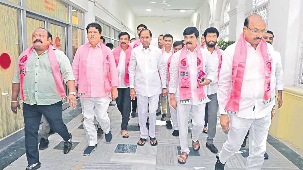 KCR | అసెంబ్లీలో అందరి దృష్టీ కేసీఆర్‌పైనే.. సభ లోపల, బయట ఒకటే చర్చ