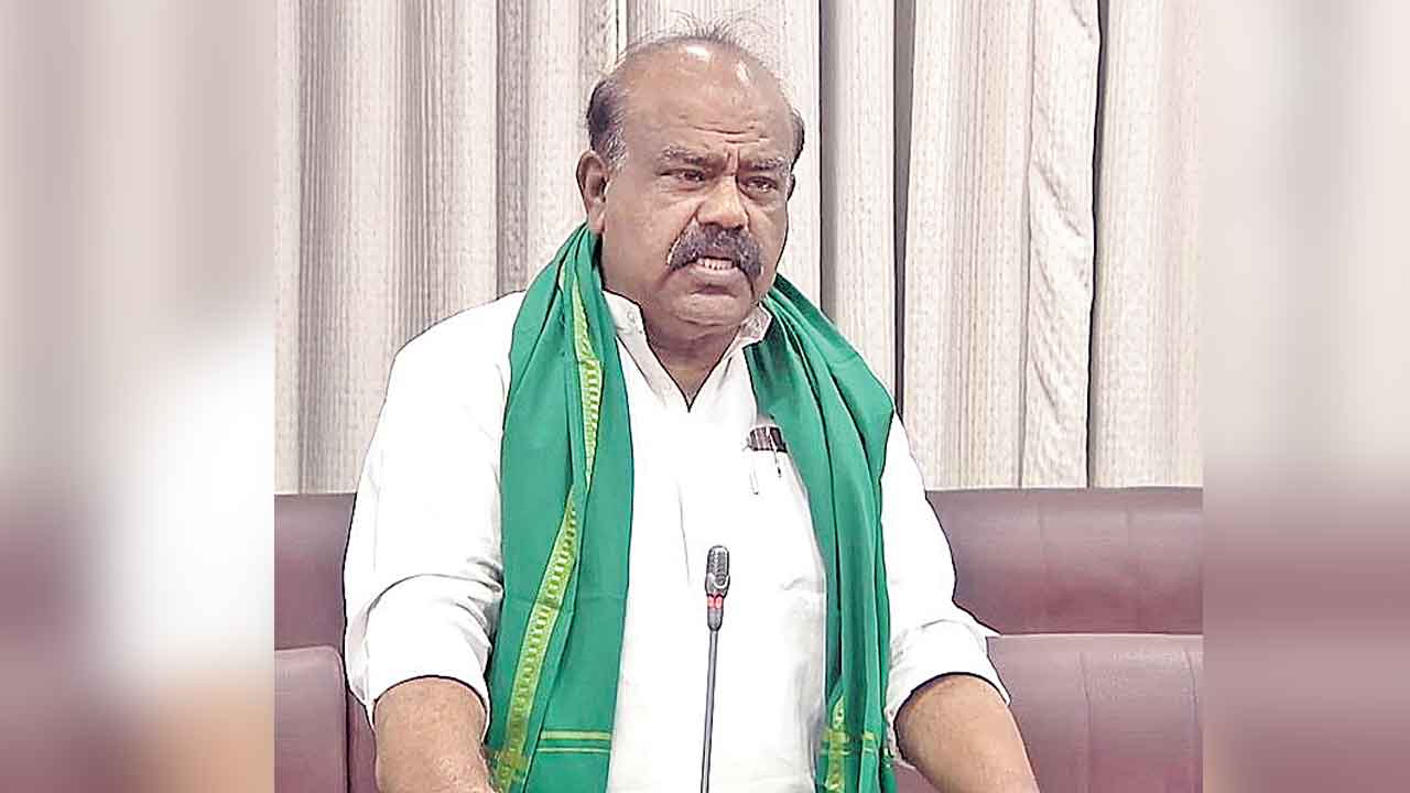 ప్రభుత్వ దవాఖానల్లో మందుల కొరత