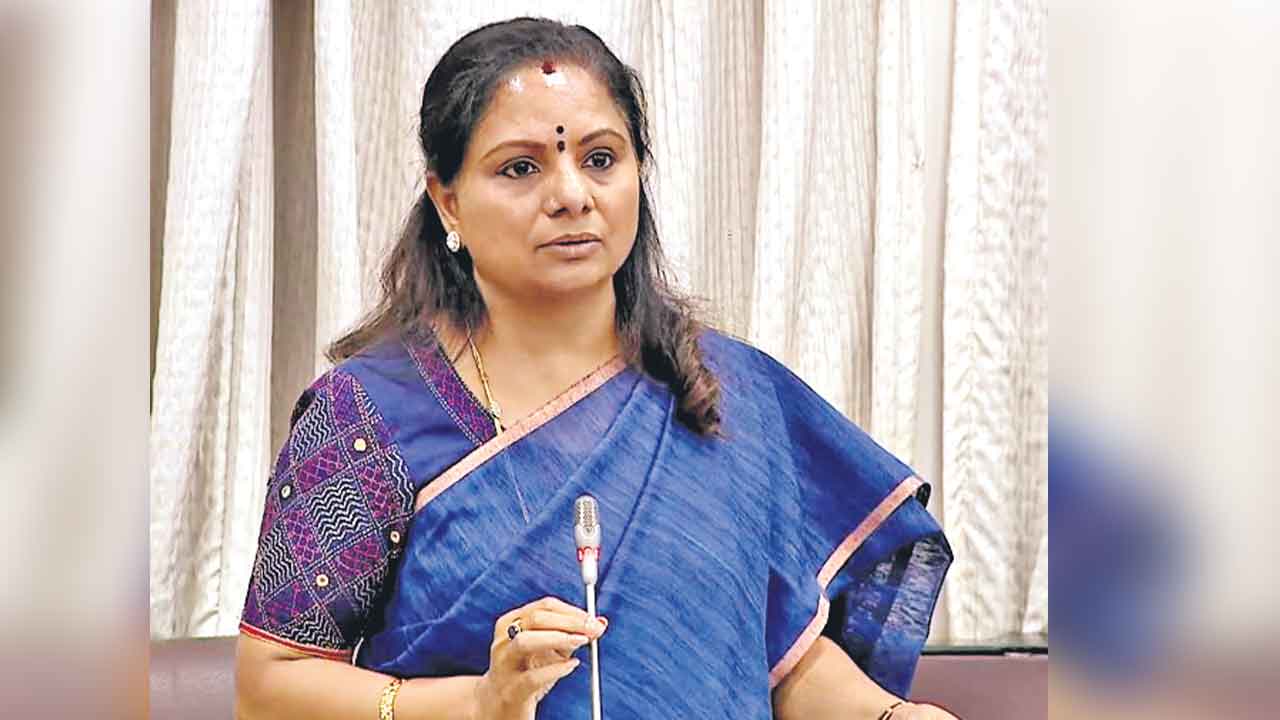 సీఎం రేవంత్‌ క్షమాపణలు చెప్పాల్సిందే