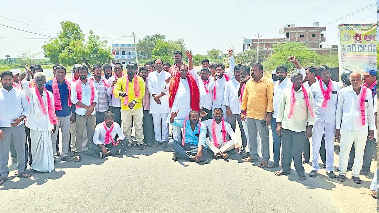 సభలో ప్రశ్నిస్తారని భయంతోనే చర్యలు