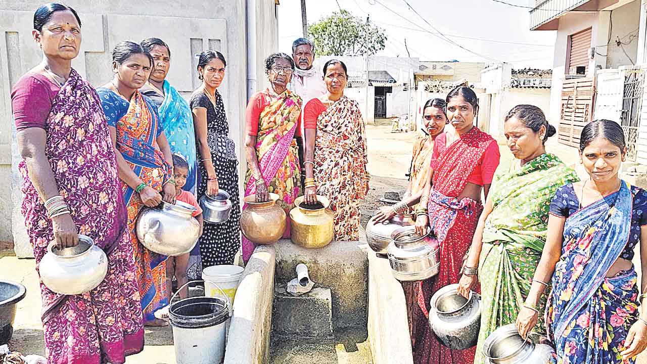 కాంగ్రెస్‌ ప్రభుత్వ హయాంలో తాగునీటి కి కరువే