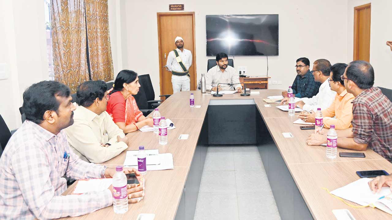 ‘పది’ పరీక్షలు పకడ్బందీగా నిర్వహించాలి