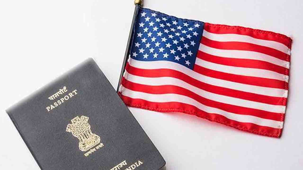 US Visa | అమెరికా కొత్త నిబంధన.. వీసా కావాలంటే సోషల్‌ మీడియా వివరాలు వెల్లడించాల్సిందే