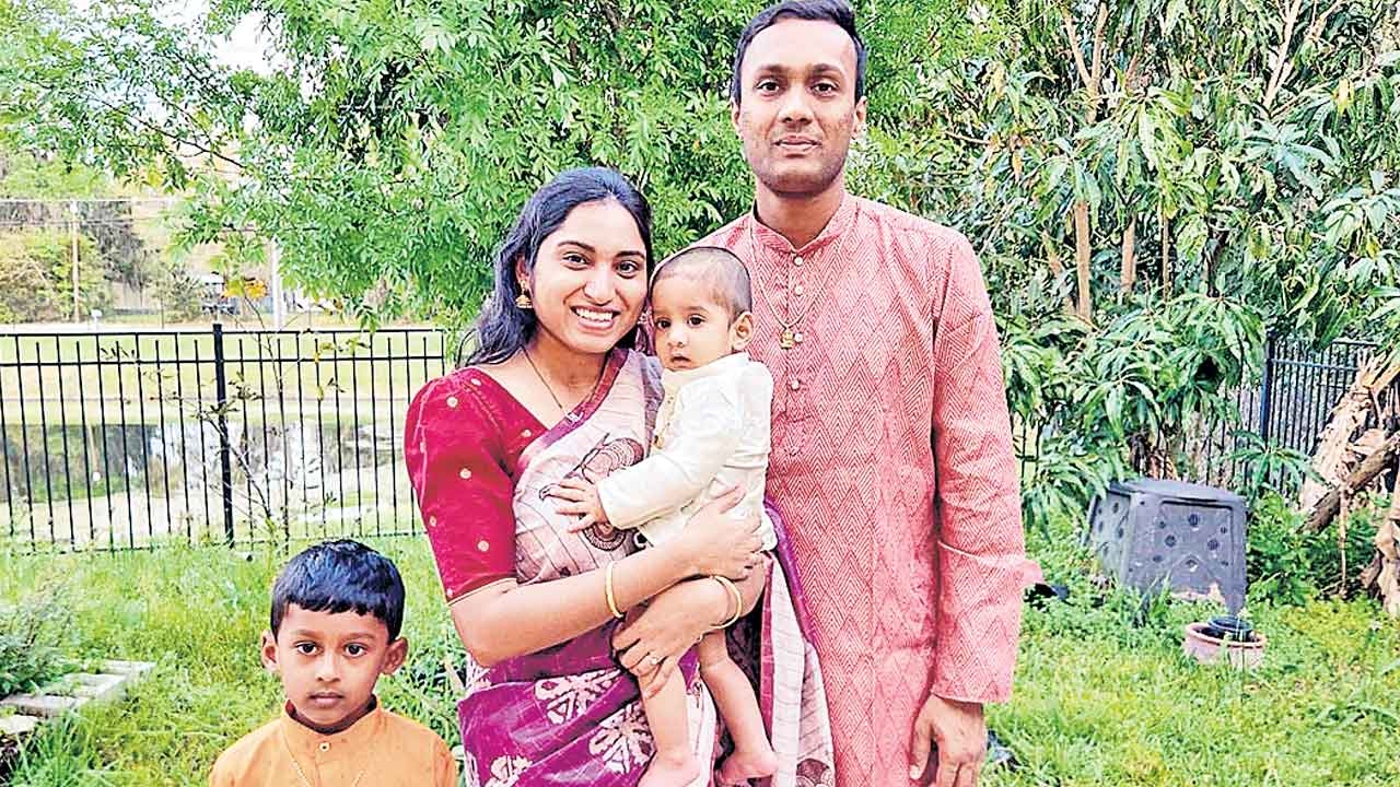 అమెరికాలో రోడ్డు ప్రమాదం.. ముగ్గురు తెలంగాణవాసుల మృతి