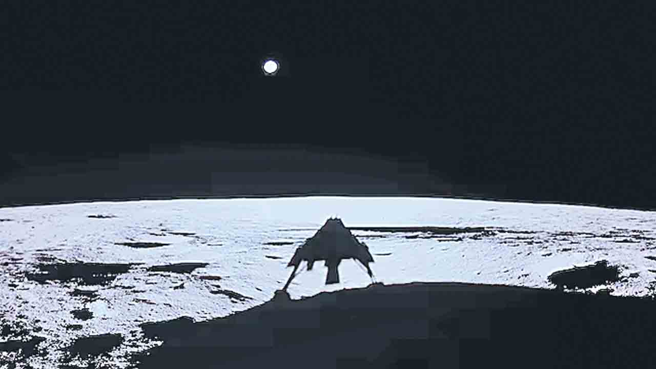 Blue Ghost Lander | చంద్రుడిపై ప్రైవేట్‌ ల్యాండర్‌.. చరిత్ర సృష్టించిన ఫైర్‌ఫ్లై