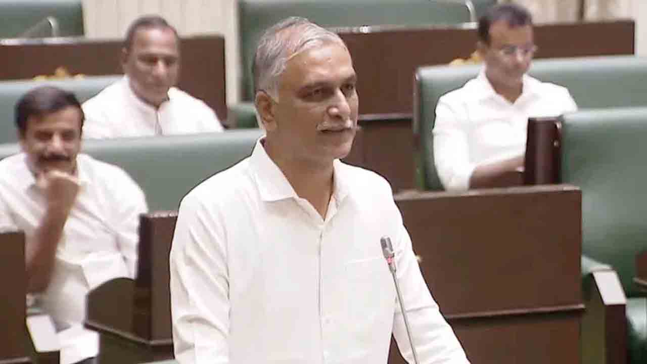 బీసీ బిల్లుకు బీఆర్‌ఎస్‌ జై