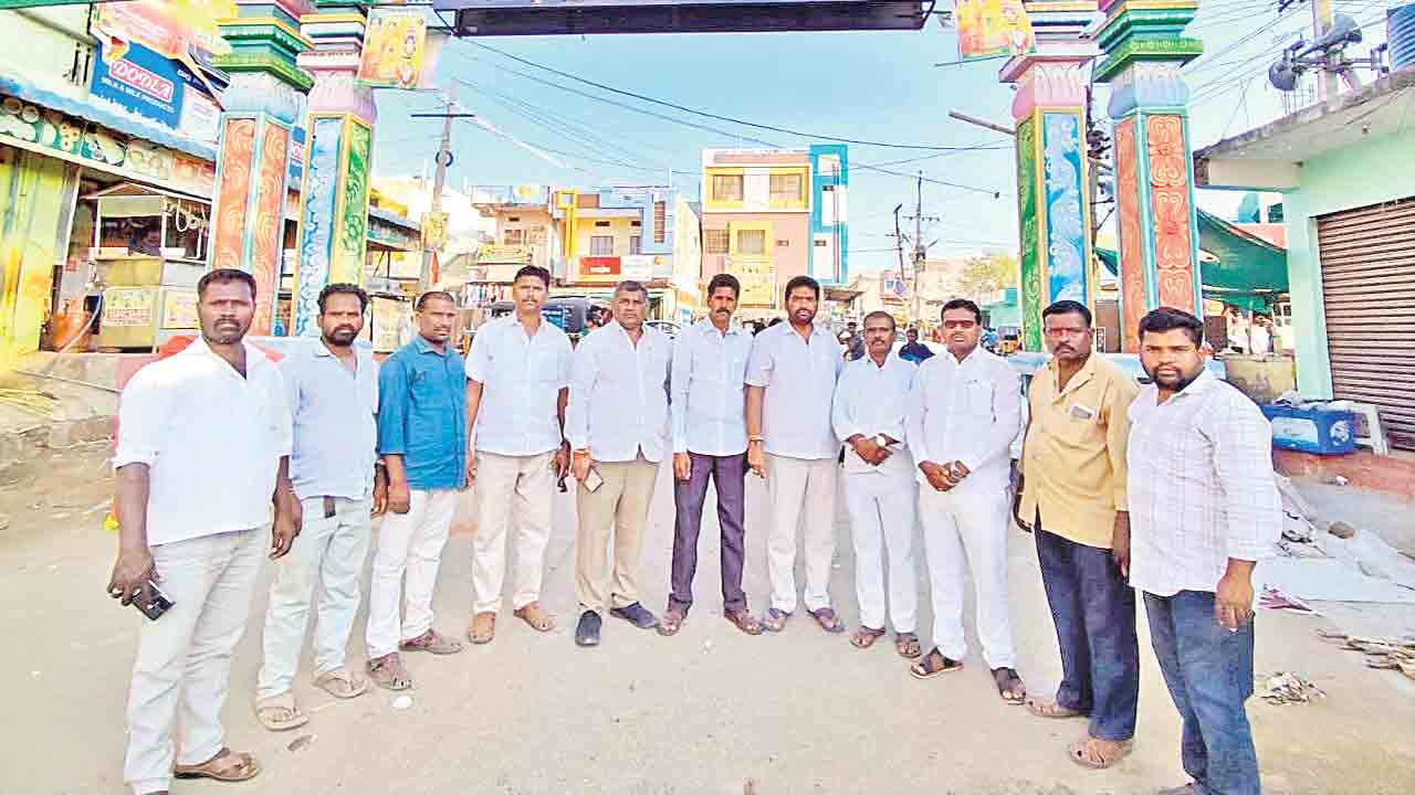 రేపు కొమురవెల్లికి ఎమ్మెల్సీ కవిత రాక