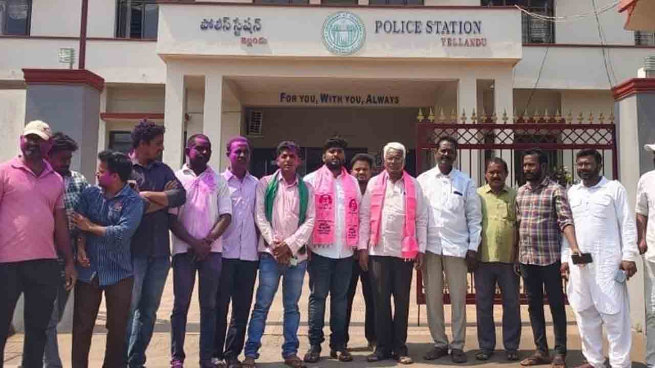 ఇల్లెందులో బీఆర్‌ఎస్‌ శ్రేణుల అరెస్ట్‌