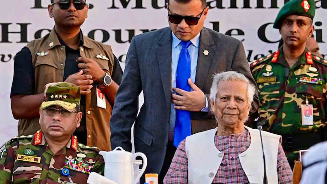 Bangladesh | మహమ్మద్‌ యూనస్‌కు వ్యతిరేకంగా తిరుగుబాటు..? త్వరలో బంగ్లాలో సైనిక పాలన..?