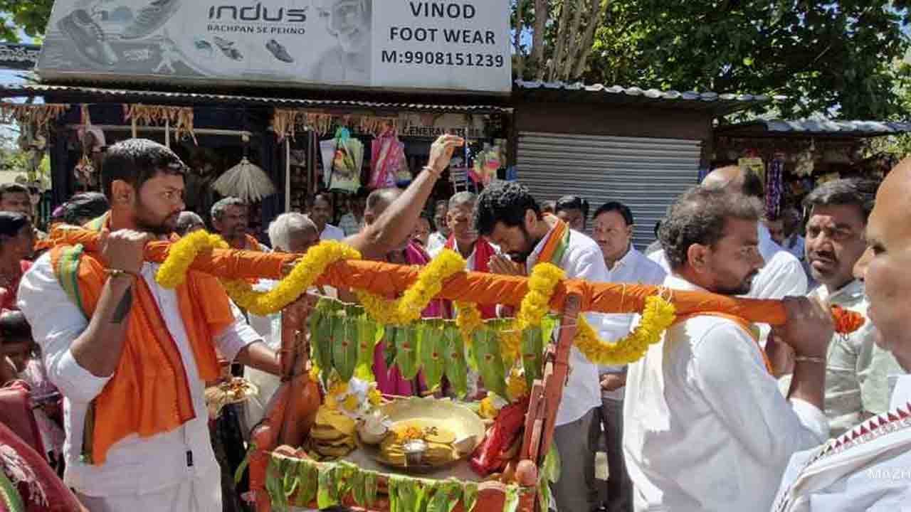 Idol installation | ఘనంగా శబరి మాత, శివాలయ విగ్రహ ప్రతిష్టాపన