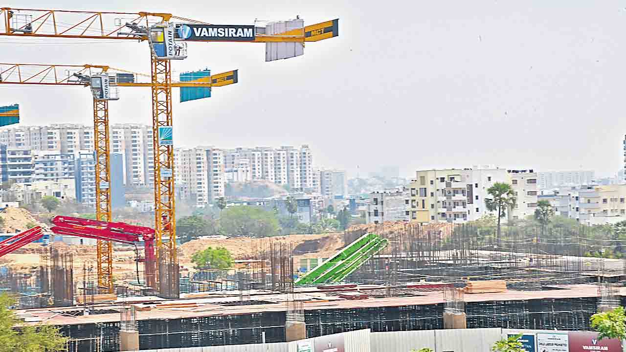 Khajaguda | ఆ స్కామ్‌ ‘మట్టి’కొట్టుకుపోయినట్టేనా..! పెద్దోళ్లకు ప్రత్యేక చట్టం అమలవుతున్నదా?