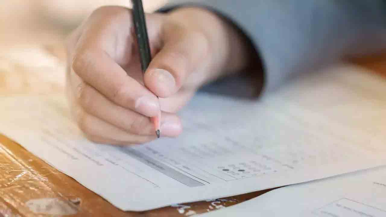 CA Final Exams | సీఏ ఫైనల్‌ పరీక్షలు ఇక ఏడాదికి మూడుసార్లు