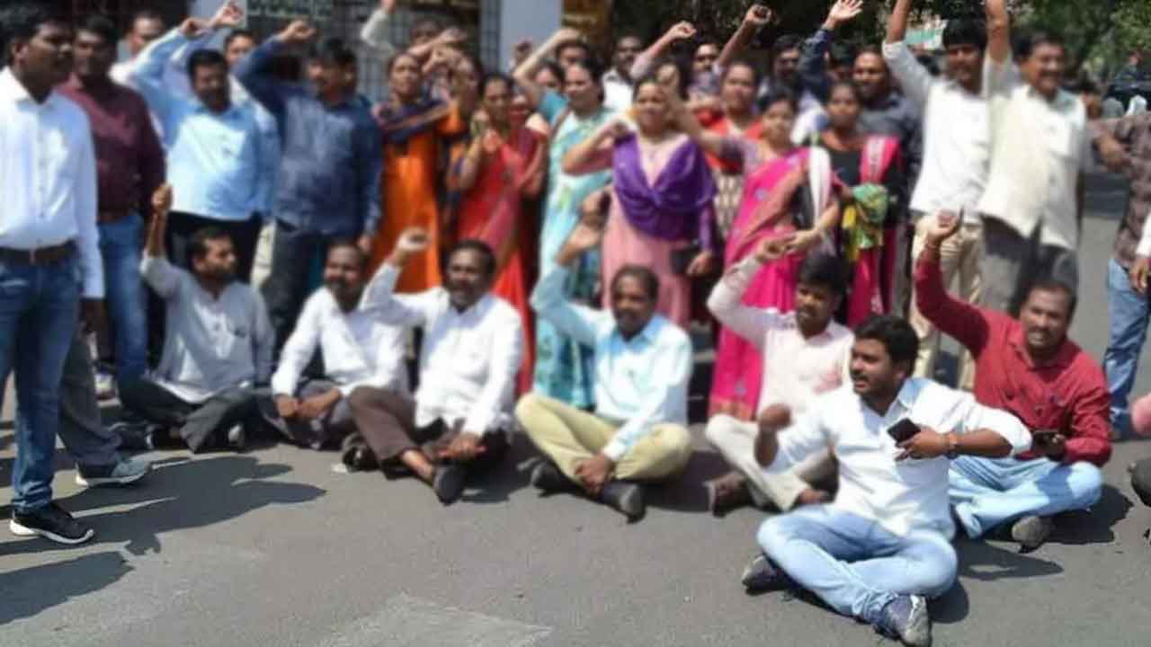 నేడు యూపీఎస్‌పై యుద్ధభేరి