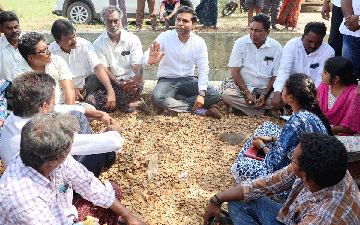 Oil Palm Cultivation : ఆయిల్‌పామ్ సాగు రైతులకు లాభదాయకం : క‌లెక్ట‌ర్ ముజ‌మ్మిల్ ఖాన్‌