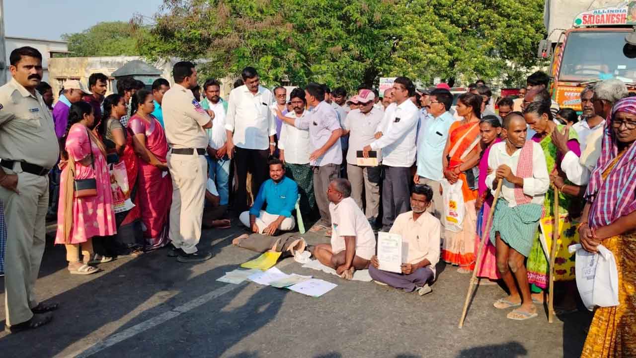 257 దరఖాస్తులు.. ముగ్గురి ఎంపిక!