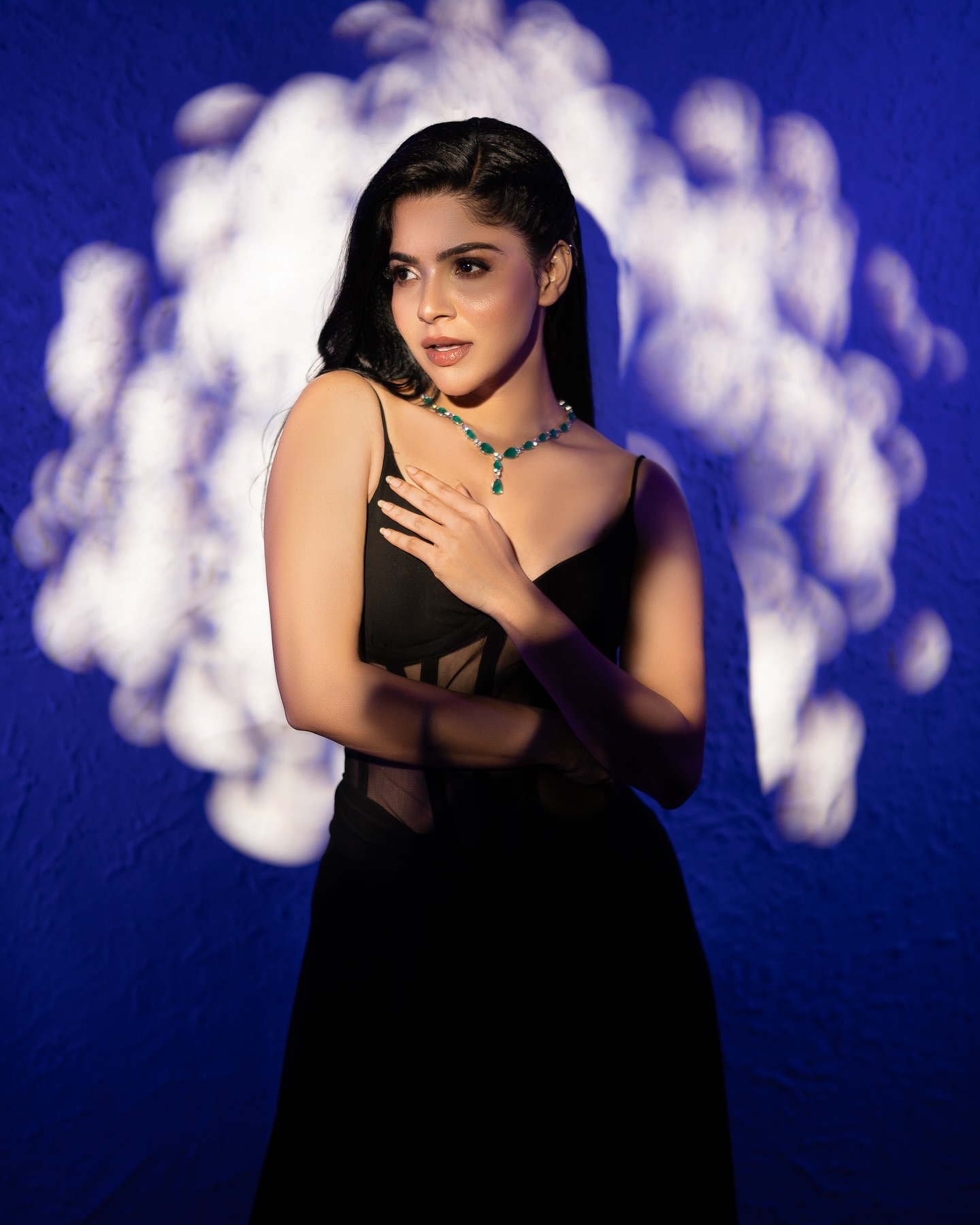 Divya Bharathi (9)
