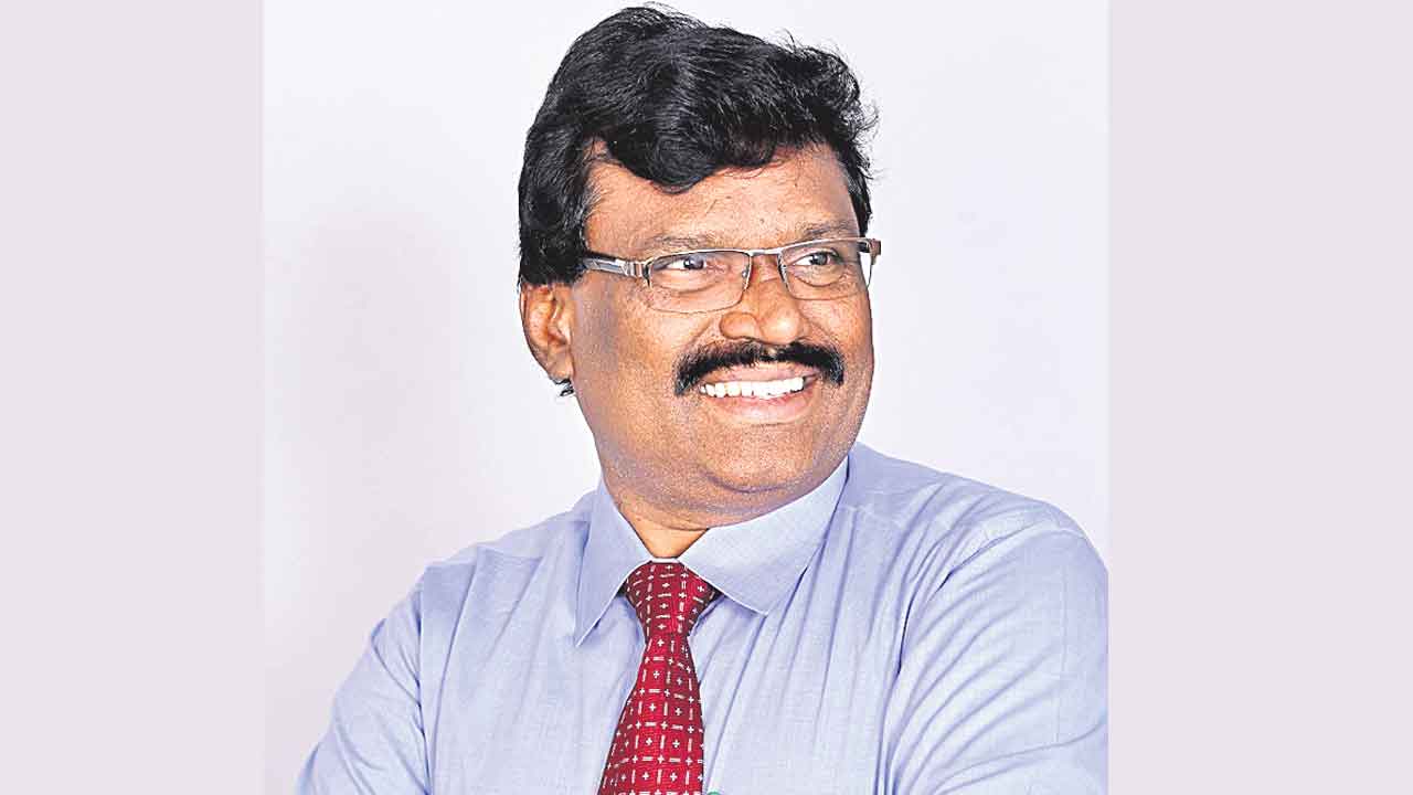 మన రాష్ట్ర అధికారికి అరుదైన గౌరవం