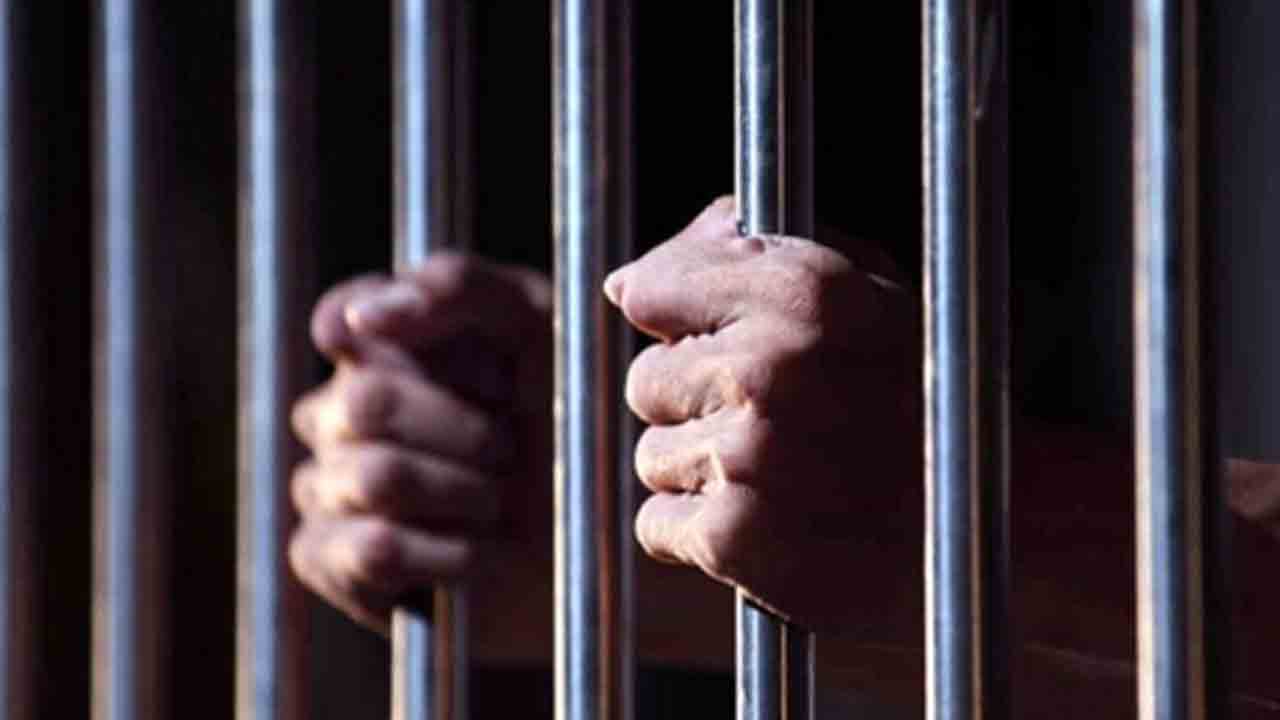 Drunk and Drive | డ్రంక్‌ అండ్‌ డ్రైవ్‌.. తాగి వాహనాలు నడిపిన 17 మందిపై కేసులు నమోదు