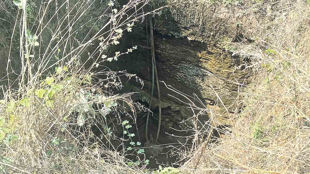 అగ్రహారంలో అడుగంటిన బావి