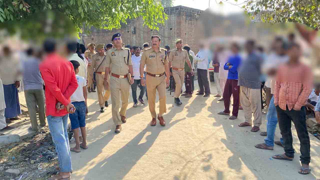 Uttar Pradesh | యూపీలో దారుణం.. నలుగురు పిల్లల గొంతు కోసి ఆత్మహత్య చేసుకున్న తండ్రి