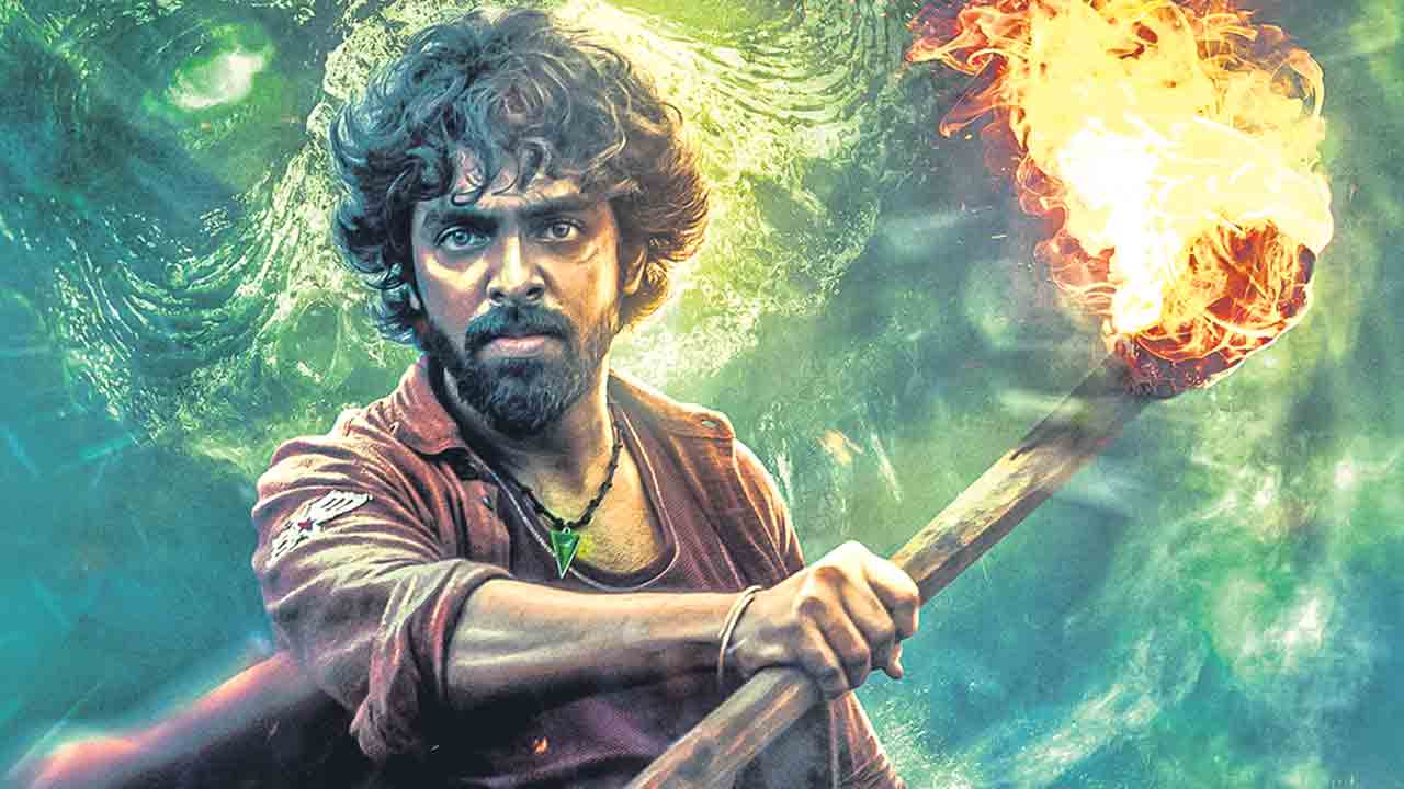 సాగరంలో సాహసాలు