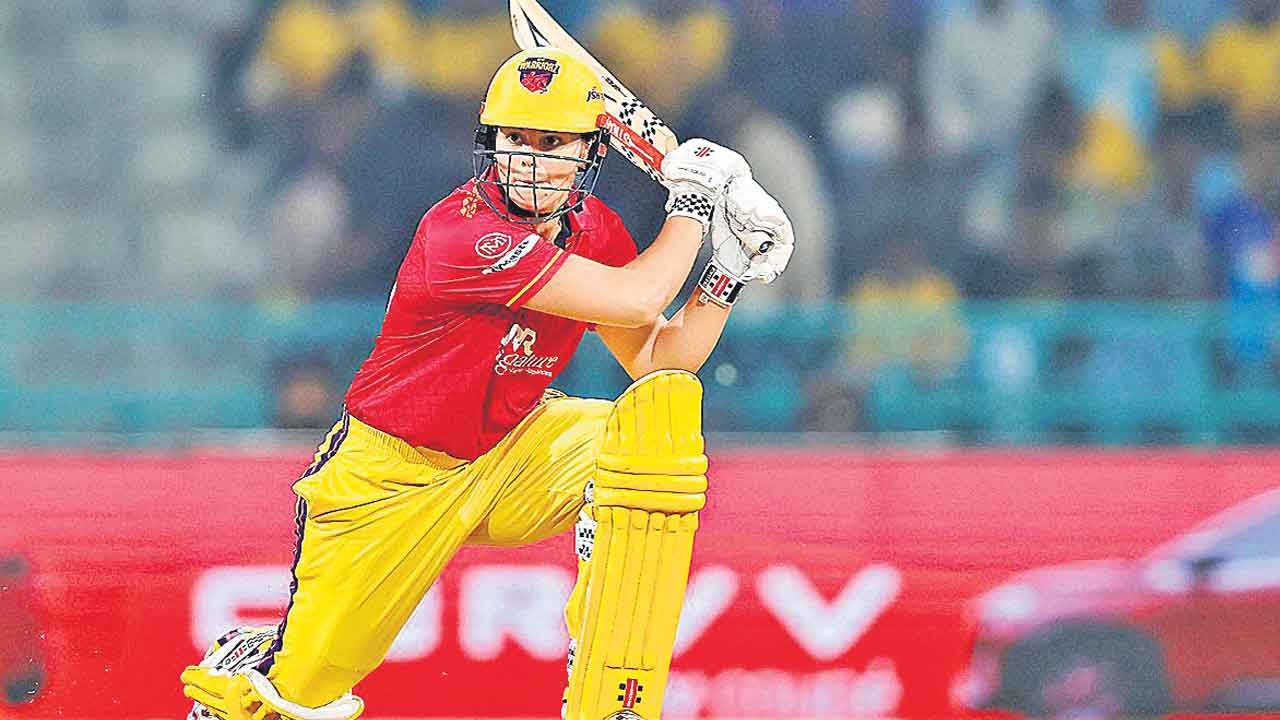 యూపీ 225/5.. డబ్ల్యూపీఎల్‌లో రికార్డు స్కోరు