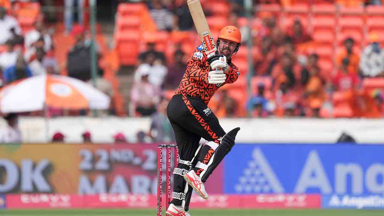 IPL 2025 | అర్ధ శ‌త‌కంతో హెడ్ విధ్వంసం .. 200 ప్ల‌స్‌పై క‌న్నేసిన ఆరెంజ్ ఆర్మీ..!