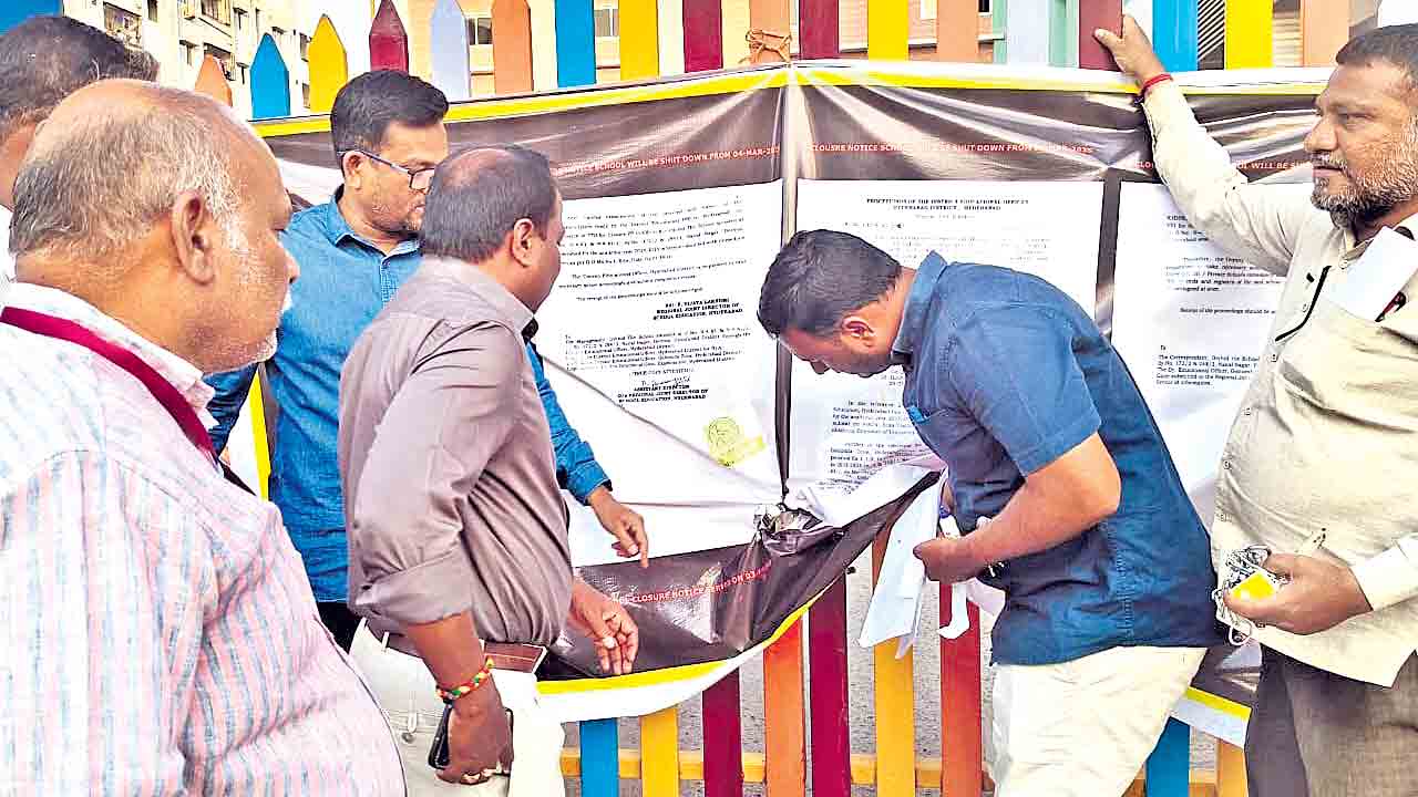 Hyderabad | ఇన్నేళ్లు చోద్యం చూసి ఇప్పుడు రద్దు చేసి.. అధికారుల మౌనం 800 మంది విద్యార్థులకు శాపం!
