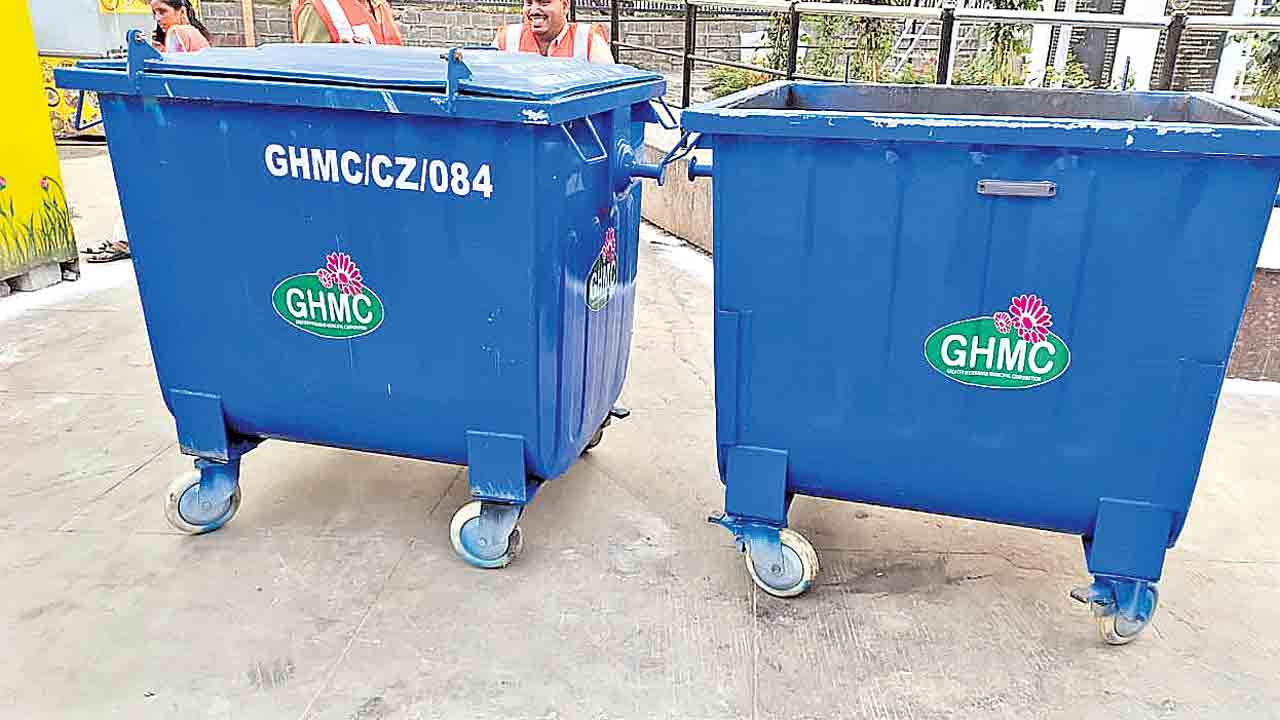 GHMC | సిటీ రోడ్లపై మళ్లీ చెత్త డబ్బాలు!