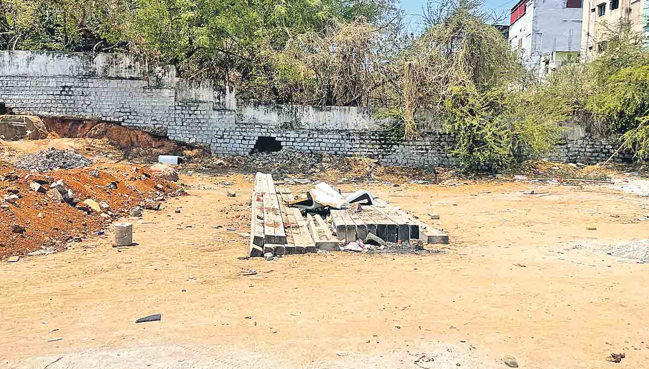 ఎమ్మెల్యే మాటకు విలువ లేదా..?