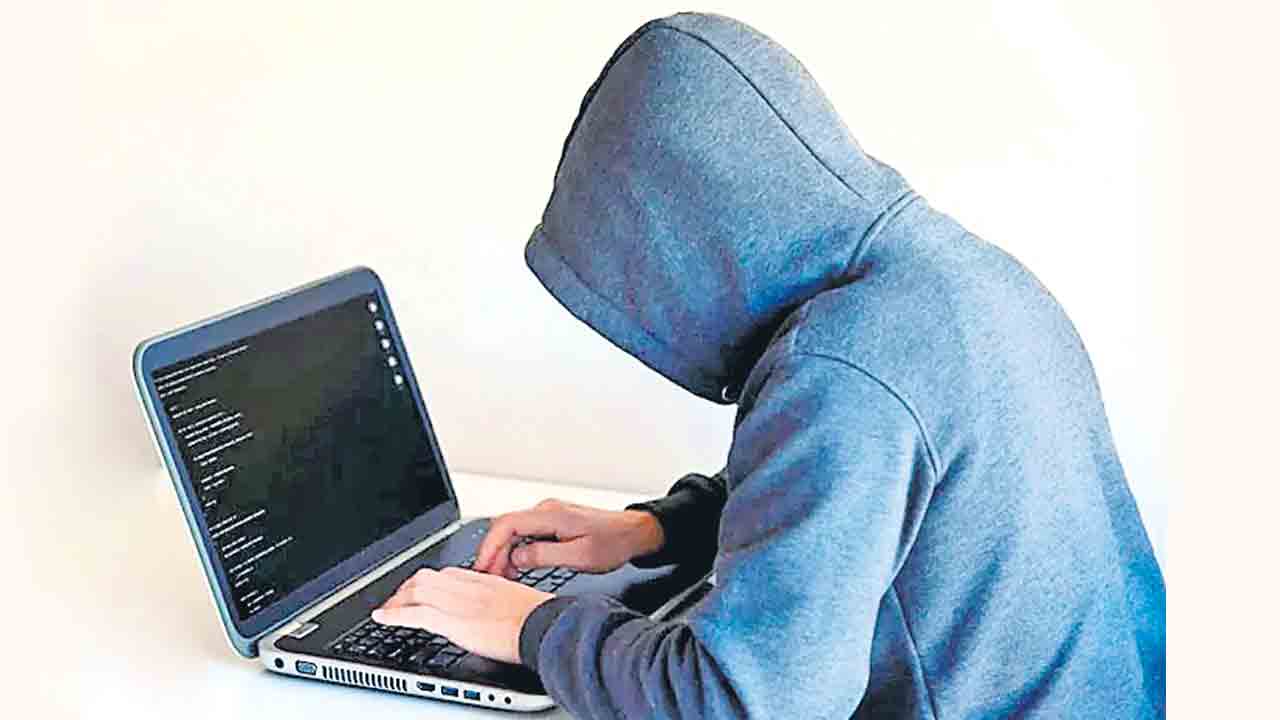 Cyber Crime | ఉద్యోగానికి డబ్బెందుకు?.. పార్ట్‌టైమ్‌ జాబ్స్‌లో టాస్క్‌ల పేరుతో బురిడీ