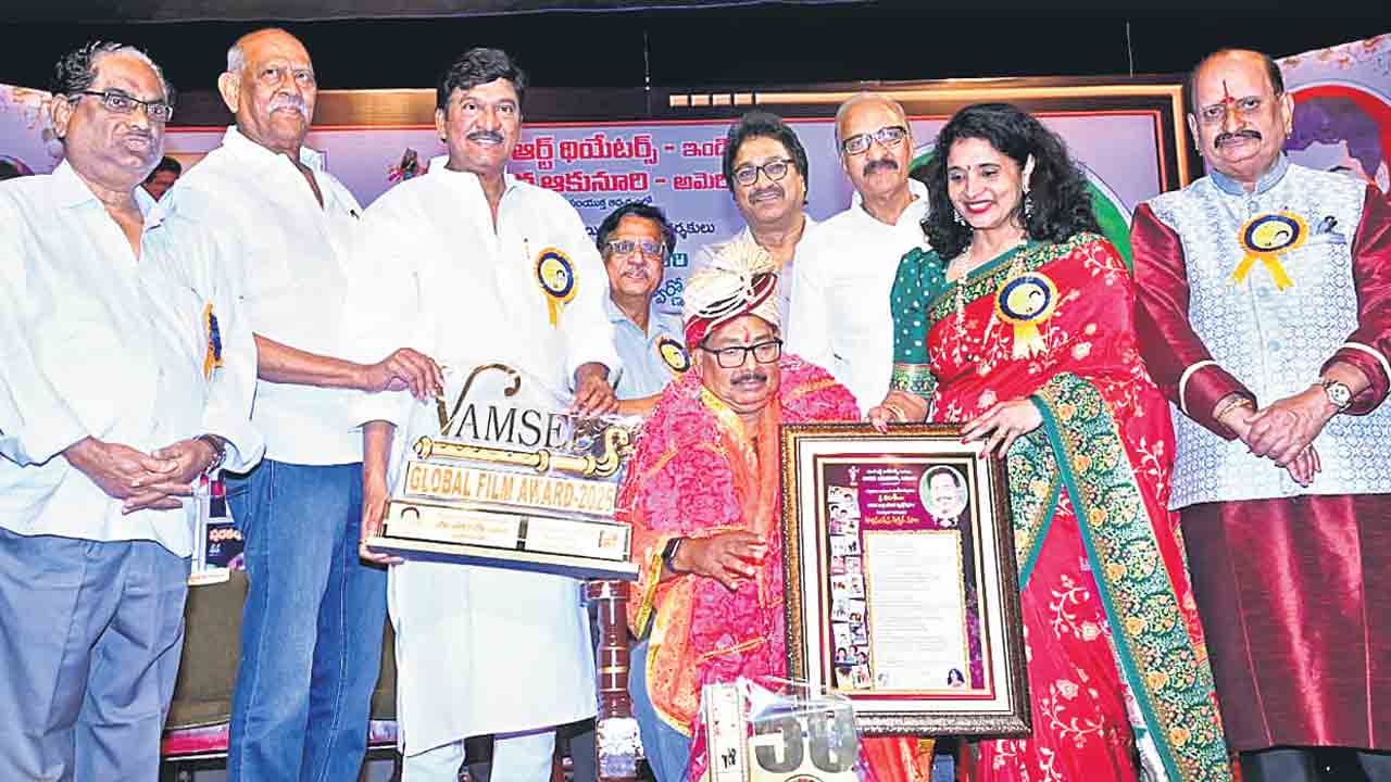 వంశీ గొప్ప హాస్య దర్శకుడు