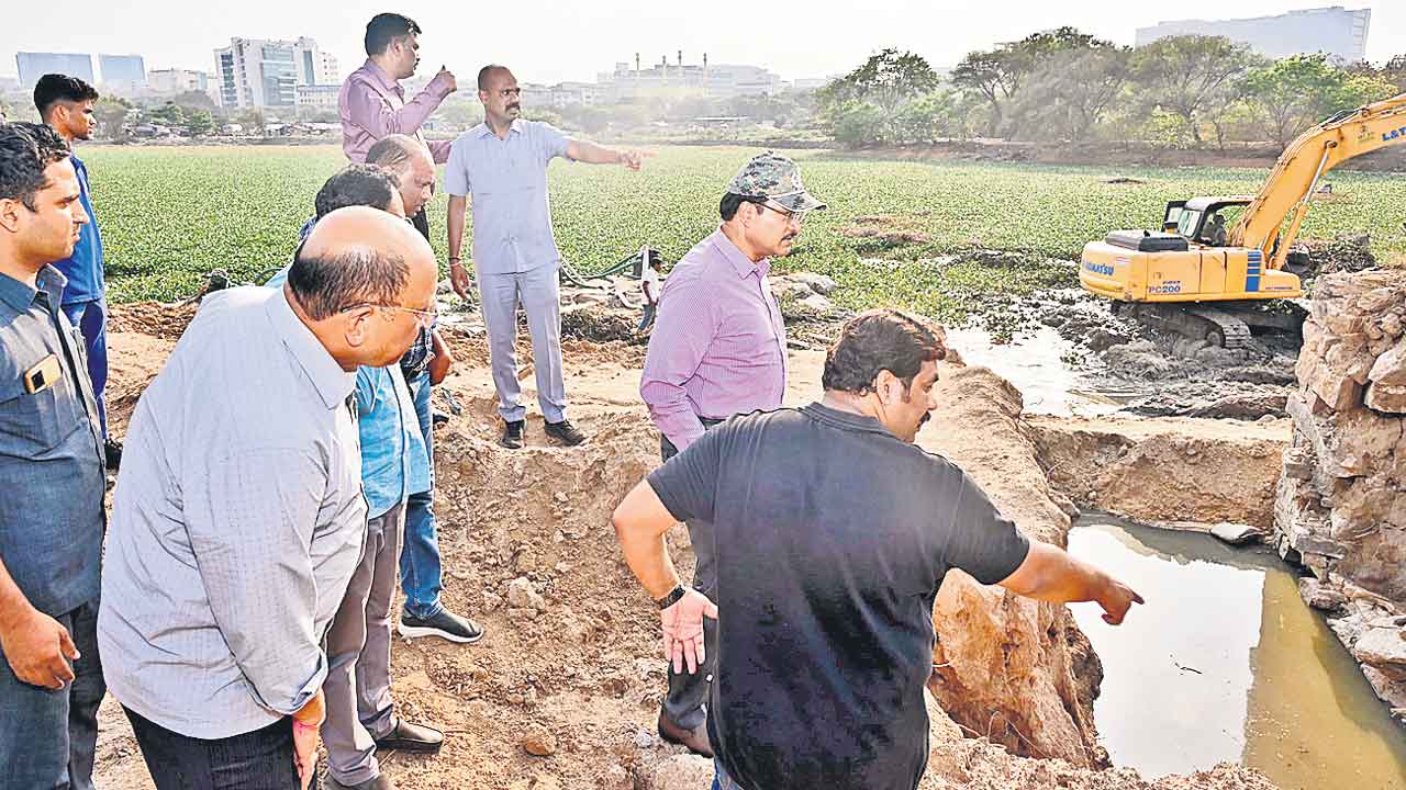 ఎట్టకేలకు కదిలిన హైడ్రా!