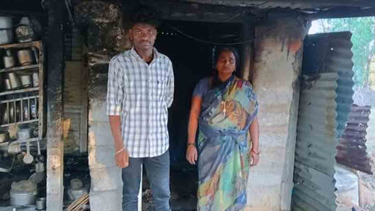 House burnt | అన్నారం గ్రామంలో షార్ట్ సర్క్యూట్ తో ఇల్లు దగ్ధం