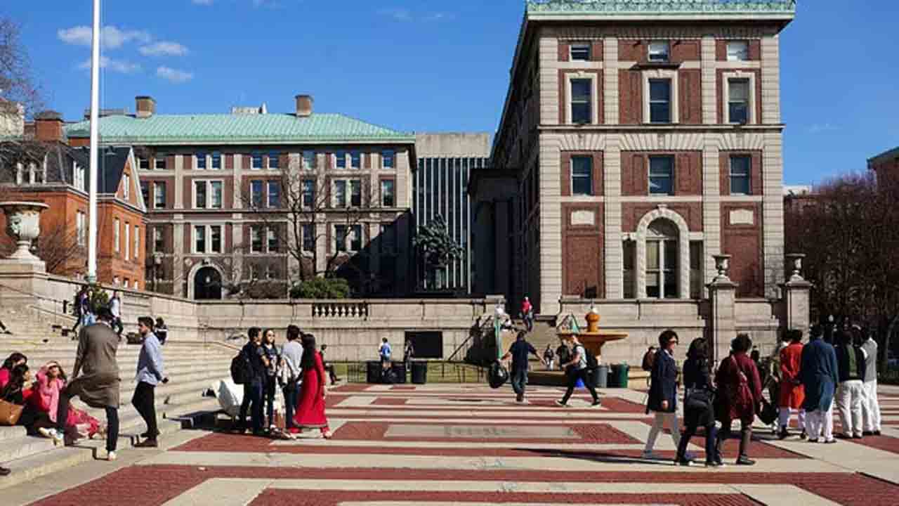 India | అమెరికా చట్టాలకు కట్టుబడి ఉండండి.. విద్యార్థులకు భారత్‌ కీలక సూచన