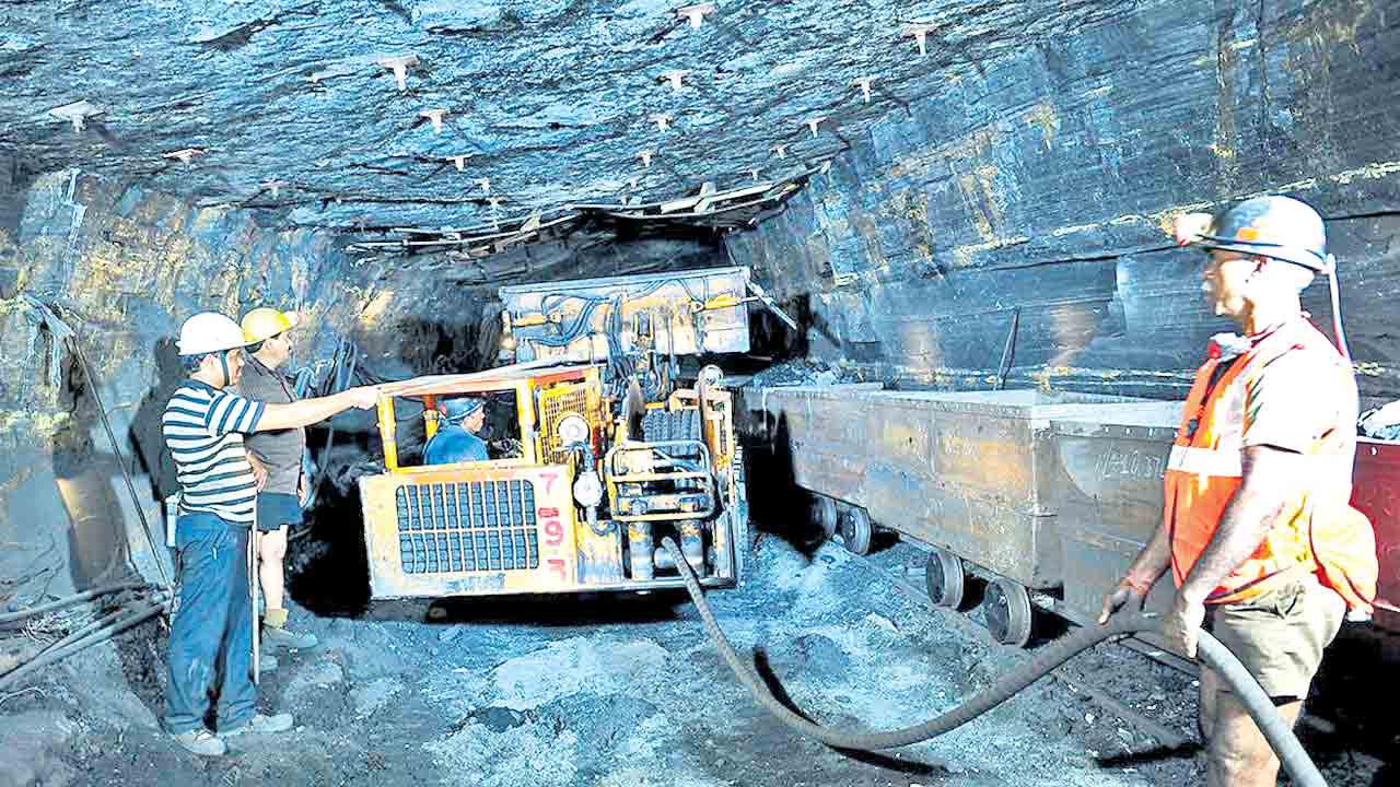 గౌరవ శాసనసభకు విన్నపం సింగరేణి ప్రైవేటు వద్దు!