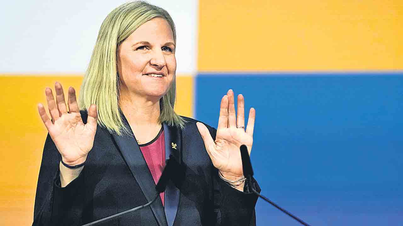 Kirsty Coventry | ఐవోసీ చీఫ్‌గా క్రిస్టీ.. తొలి మహిళా అధ్యక్షురాలిగా రికార్డు